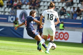 国际比赛日新疆广汇复出首秀：法甲节点到来；质疑声仍在；轮换策略成焦点的简单介绍金年会官方网站